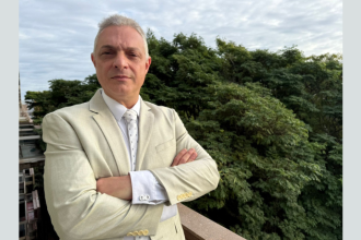 Leonardo Manzan detalha a proposta do IVA dual na reforma tributária e seus impactos federativos.