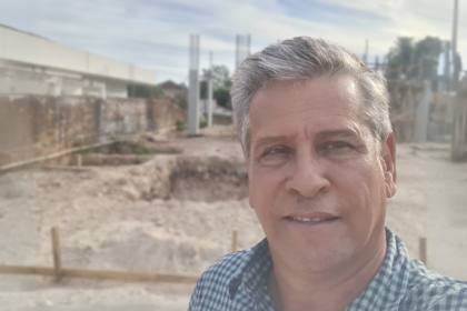 Construir com consciência é apostar em certificações ambientais que comprovem o impacto positivo das obras, destaca Ricardo Chimirri Candia.