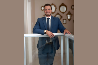 Felipe Rassi analisa por que investidores acompanham de perto o mercado de NPLs e quais oportunidades estratégicas surgem nesse segmento financeiro.